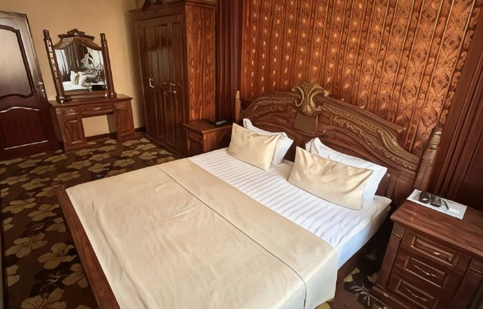 Altyn Adam Hotel