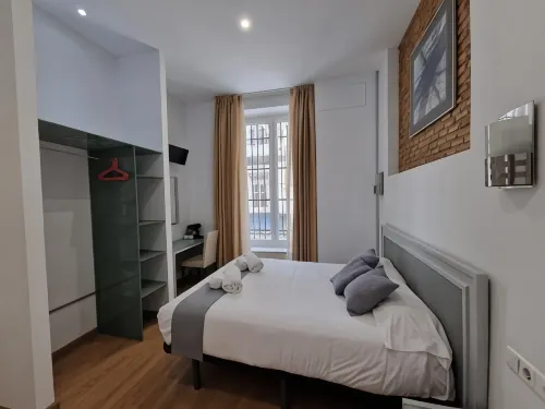 Hotel y Apartamentos Doña Lola