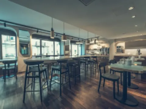 โรงแรมเบอร์นินา เจนีวา โรงแรมในเจนีวา