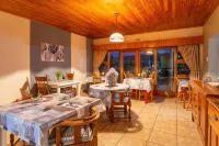 Die Fonteine Country Guesthouse and Glamping Hotels in Oudtshoorn