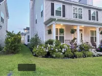 NEW! Convenient & central location to HHI, Sav & Beaufort. Hotels near Publix Super Market at Buckwalter Place