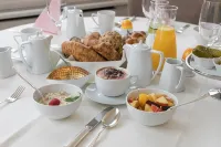 Tailormade Hotel METROPOL St Gallen - Frühstück