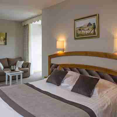 Le Relais De Laguiole Hôtel & Spa Rooms