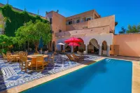 Palais Shazam & Spa - Mountain view