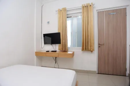 Family Residence Mitra RedDoorz