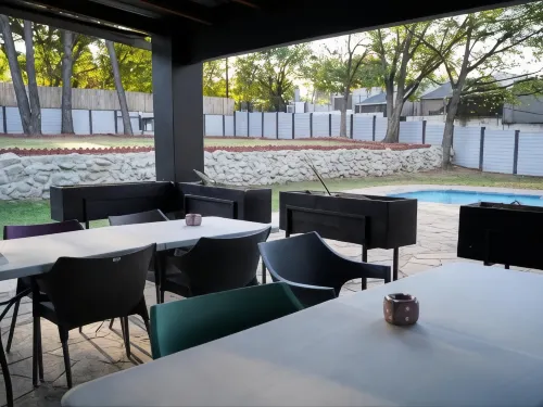 Aqua Guest House - 2-Star