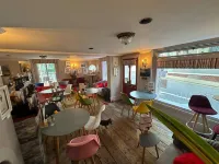 Ebenezer's Place Hotels in Broadstairs and St. Peters