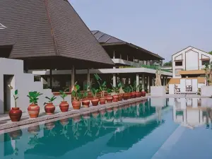 Ayom Java Village Solo