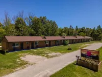 The Inn at Shady Pines