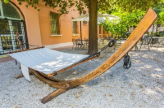 สติวเดนท์ส โฮสเทล เอสเตนเซ โรงแรมใน