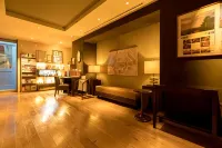 โรงแรมมัทสึโมโตะ มารุโนอุชิ - ที่มีที่จอดรถ