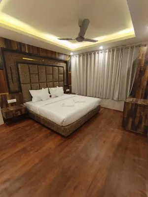 โรงแรม ไคเบอร์ บาย แองเกิล วิงส์