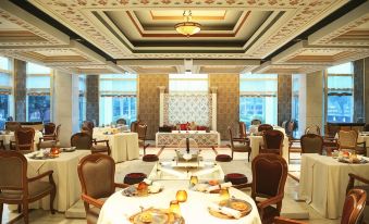 Jaypee Palace Hotel