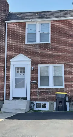 Contemporary 2 BR Townhome- Pet Friendly! Отели рядом с достопримечательностью «E. I. du Pont Home and Garden»