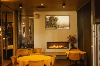 Shoreline Hotel Hotels in Cambridge