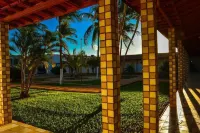 Fiesta Bahiana Club Hotel Hotels in Sao Gabriel