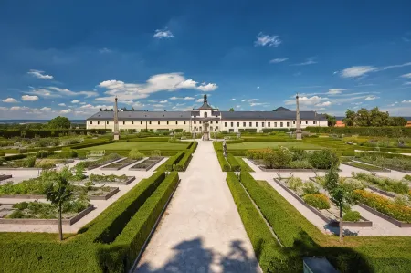 Hotel Adam Trutnov Отели в г. Nemojov