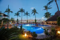 Flamingo Vallarta Hotel & Marina - Romantic