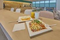 City Express by Marriott Cancun Aeropuerto - 2-Star