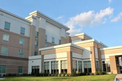 Kozy Hotel Houston North Hotel in zona National Museum of Funeral History