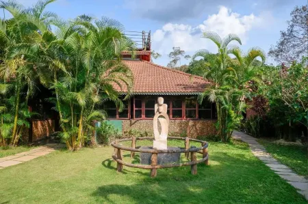 Shangri la Jungle Resort Отели в г. Sancordem VP