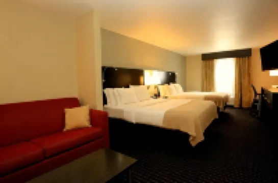 ホリデイ イン エクスプレス ホテル & スイーツ マリオン ノースイースト by IHG