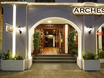 Hotel Arches