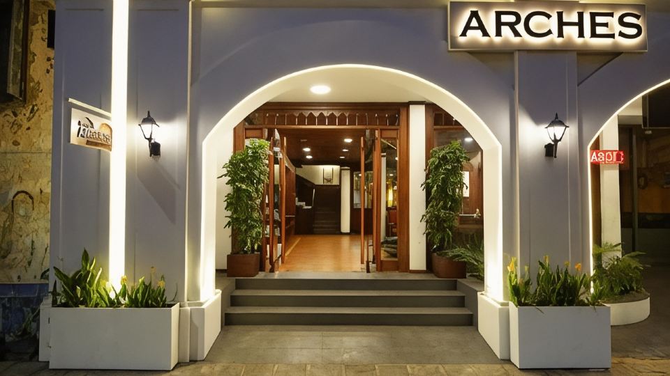 Hotel Arches