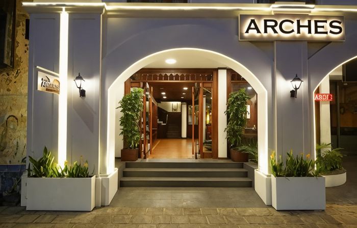 Hotel Arches