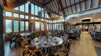Old Thorns Hotel & Resort - sarapan