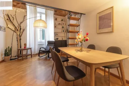 Tree House by TuscanyWeGo