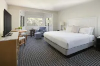 The Lodge at Tiburon Hotels near Bill Dan Balancing Rocks