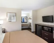 Quality Inn Hotels in Bibb County