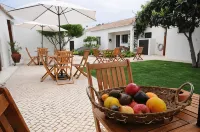 Lost & Found - Guesthouse & Suites