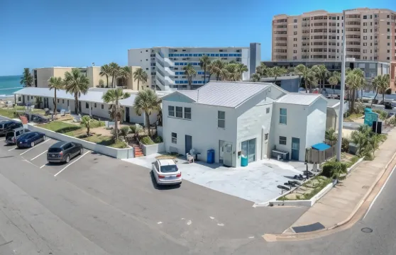 Daytona Shores客房&套房