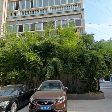 Juntang Hotel (Xinmi Quliang Industrial Park South University Road Branch)