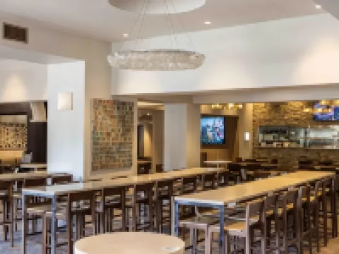 Royal Hotel Randwick Hotels in Randwick