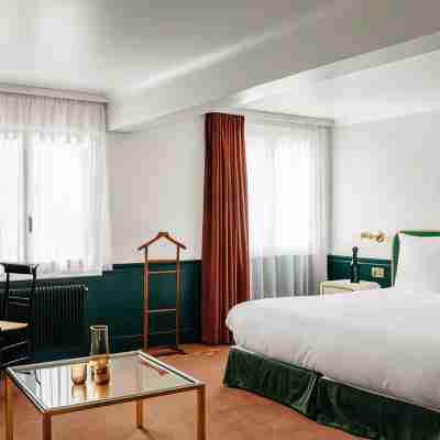 Experimental Chalet Rooms