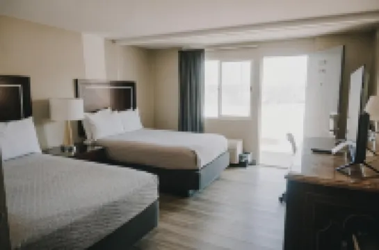 Queen City Inn Hotels in 