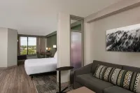 Hyatt Place Denver South Park Meadows