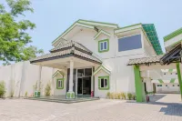 Hotel Taman Indah - 2つ星