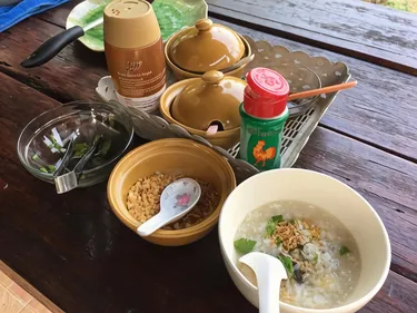 รูปภาพของบ้านไม้เคียงภู วังน้ำเขียว
