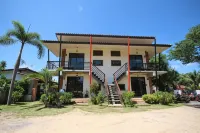 Coco Lanta Resort Hotel a 