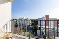 Fully Equipped Apartments Just a few Steps From the Botanical Garden in Curitiba - EBI - Homestays