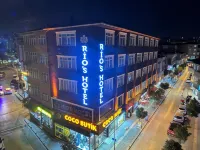 里約酒店 鄰近Sariyer Balikcisi的酒店