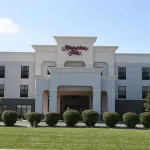 Hampton Inn LaPorte Các khách sạn ở Xã New Buffalo