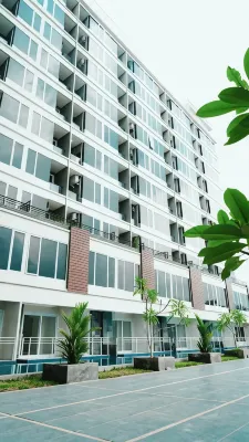 Greenpark Apartemen by Golom Room