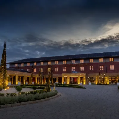 Castletroy Park Hotel Các khách sạn gần Lâu đài Vua John
