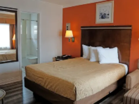 Redondo Inn and Suites Hotels in Redondo Beach