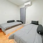 Azalea Guest House Syariah Tanjung Tabalong Hotels in Tabalong